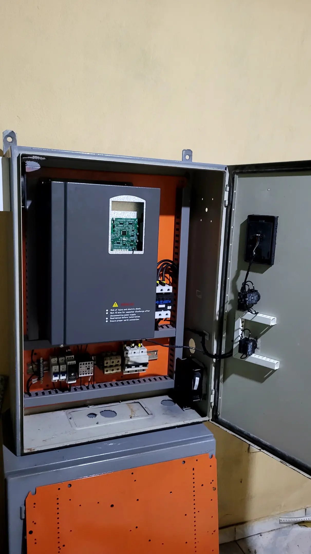 Gabinete de Automação Industrial com Inversor